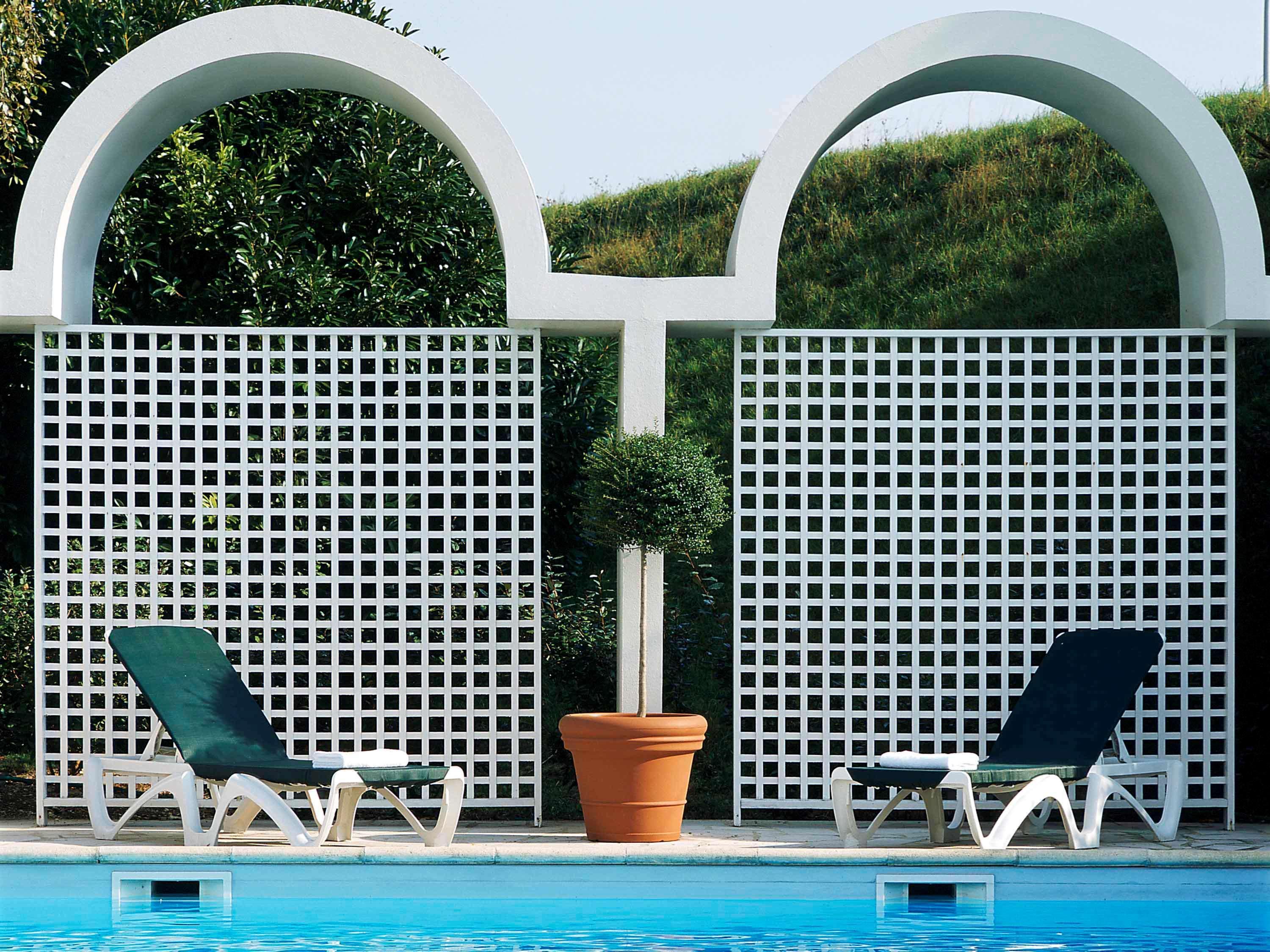 Ibis Styles Cognac Hotel Chateaubernard Exterior photo