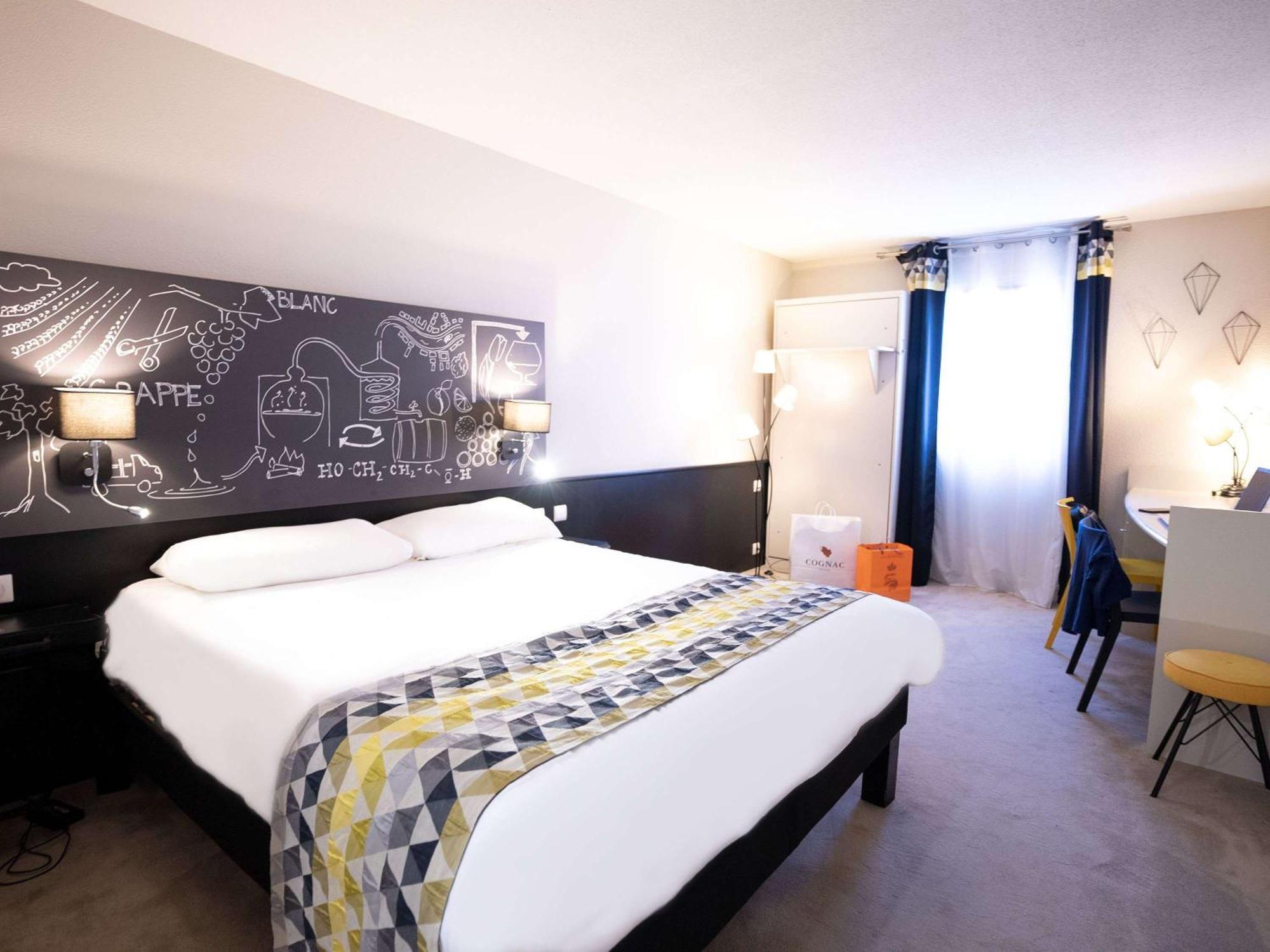Ibis Styles Cognac Hotel Chateaubernard Exterior photo
